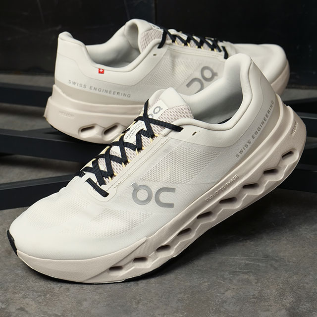 �I�� On �X�j�[�J�[ �����Y �N���E�h�T�[�t�@�[ �l�N�X�g 3ME30022906 SS26 Cloudsurfer Next �����j���O�V���[�Y �A�[�o�� �z���C�g Ivory Silver ���K�戵�X