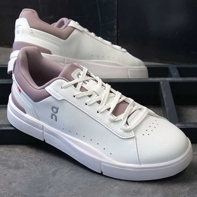�I�� On �X�j�[�J�[ �E�B�����Y �U�E���W���[ �A�h�o���e�[�W 3WF30390990 SS26 THE ROGER Advantage �y�� �V���[�Y �z���C�g White Heron ���K�戵�X