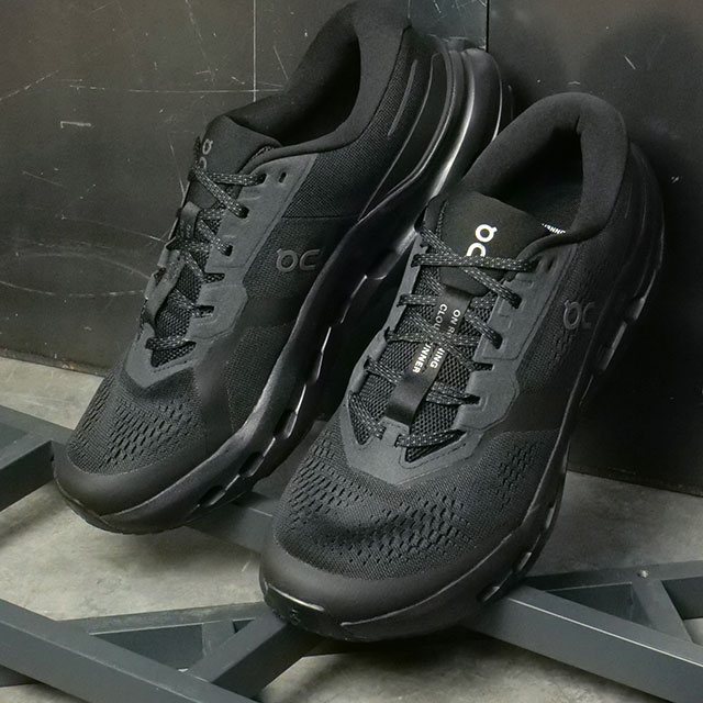 On（オン） スニーカー メンズ クラウドランナー 3 3MG10071043 SS26