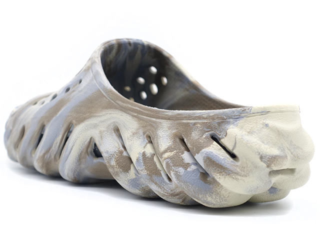 crocs　ECHO MARBLED SLIDE　BONE/MULTI (208467-2Y3)｜mita-sneakers｜02