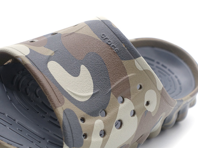 crocs　ECHO CAMO REDUX SLIDE　CHARCOAL (209010-025)｜mita-sneakers｜06