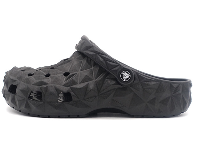 crocs　CLASSIC GEOMETRIC CLOG　BLACK (209563-001)｜mita-sneakers｜03