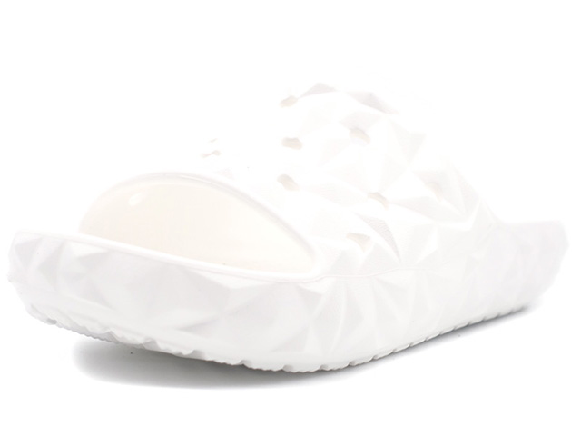 crocs　CLASSIC GEOMETRIC SLIDE　WHITE (209608-100)｜mita-sneakers