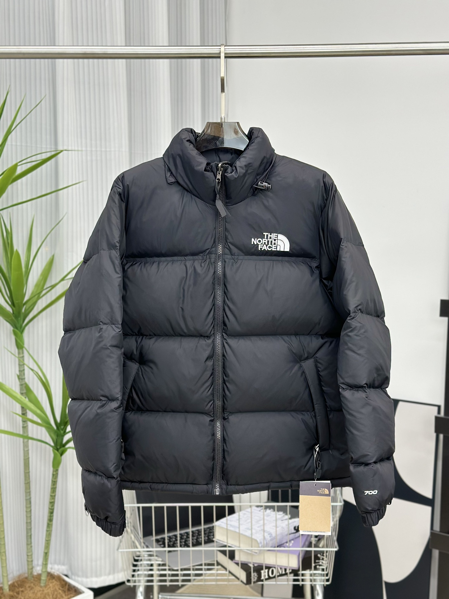 ノースフェイス ヌプシ（THE NORTH FACE／ファッション）の