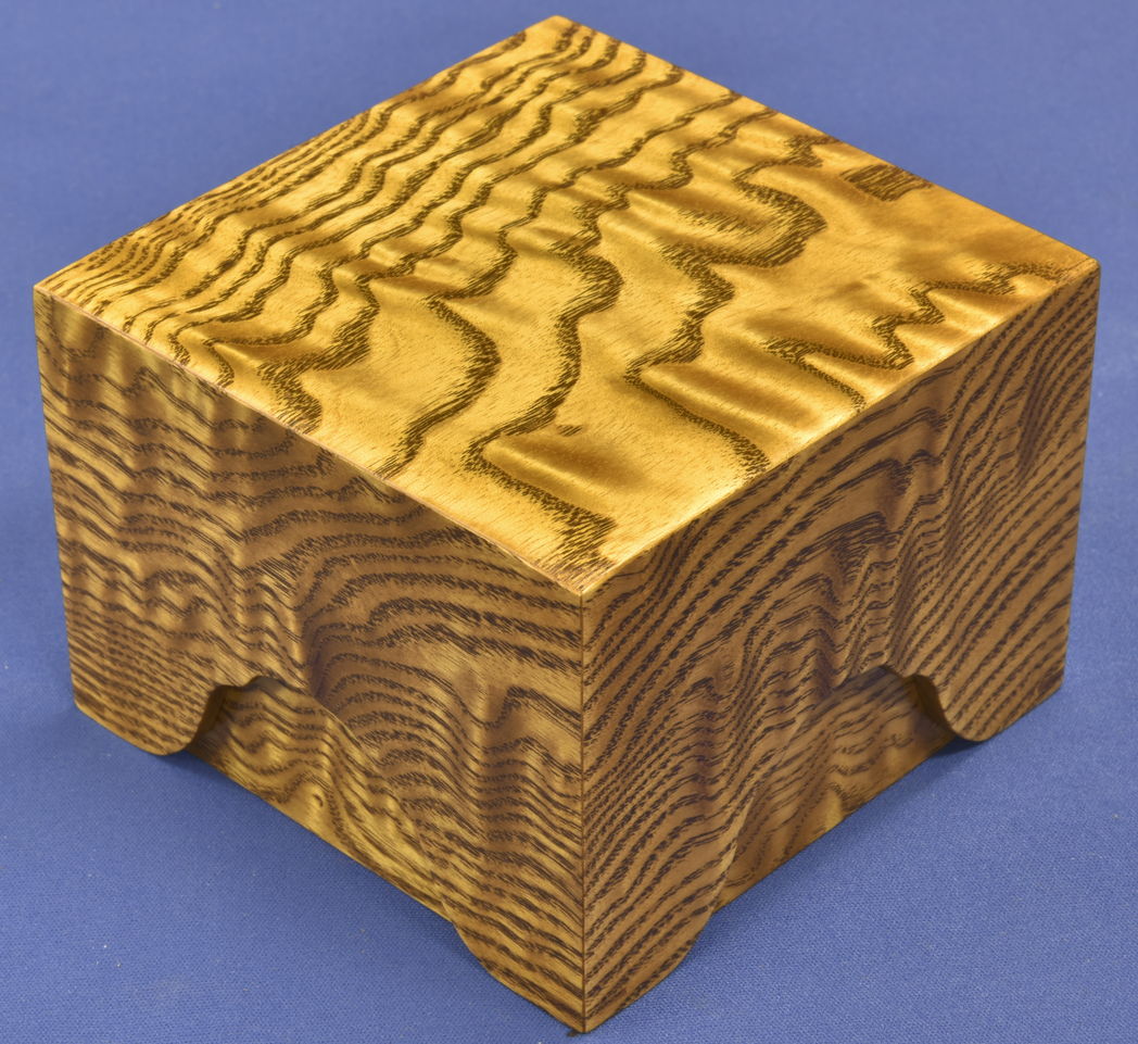 駒箱　たも杢　摺漆　吉田宏介作