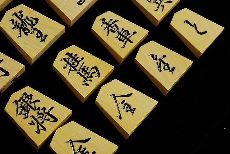 新品✿未開封！本黄楊駒41駒木箱付き 3セット 本黄楊（薩摩黄楊）将棋駒 販売・通販【前川榧碁盤店】