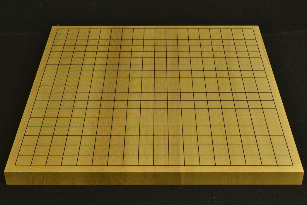 卓上碁盤 本榧（日本・日向産） t6797 : t6797 : 三輪碁盤店 - 通販 