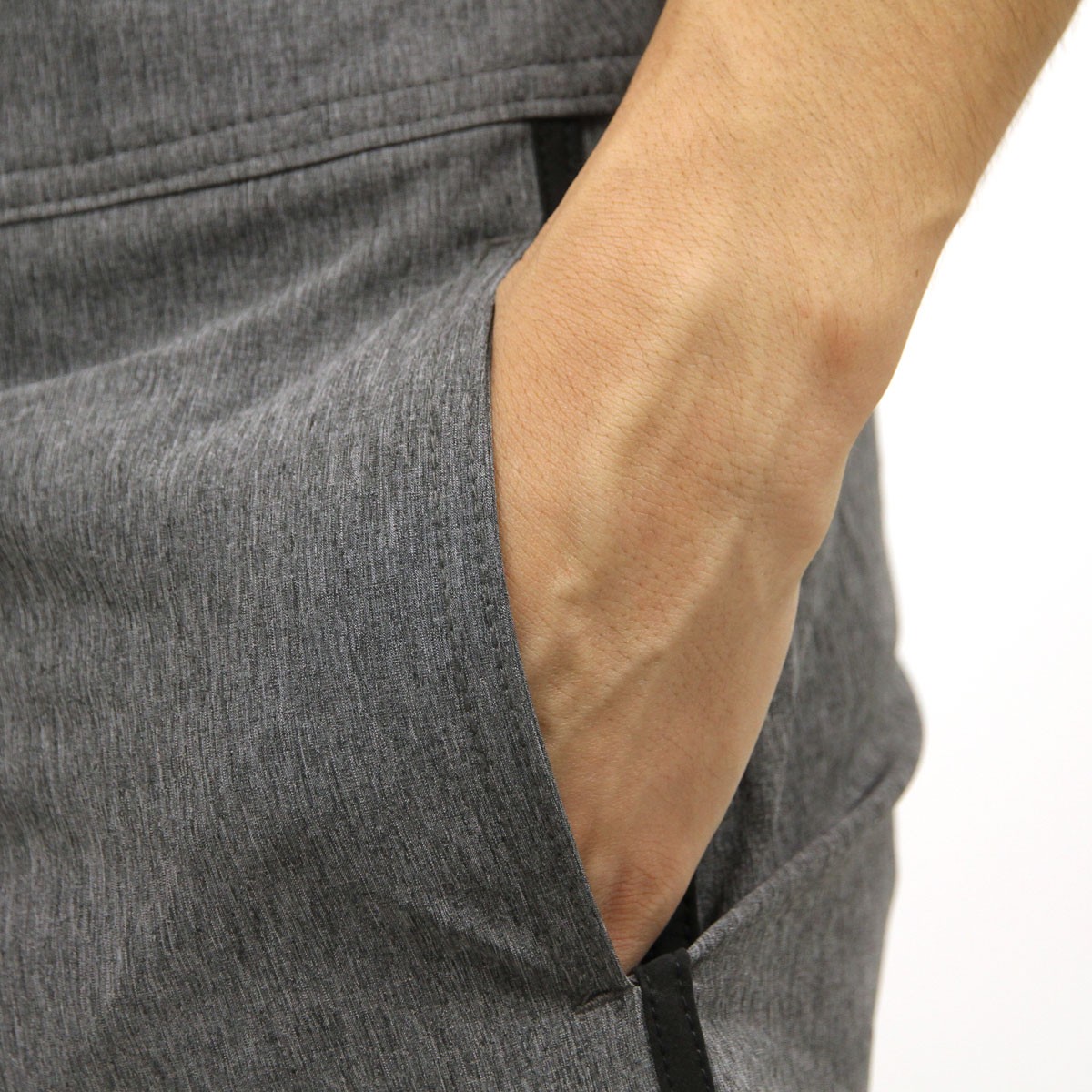 ホリスター HOLLISTER 正規品 メンズ 水着 スイムパンツ Classic Fit Stretch Boardshorts 333-340-0557-902