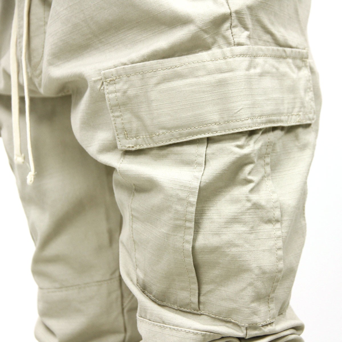 FEAR OF GOD（フィアオブゴッド） fog essentials ショートパンツ