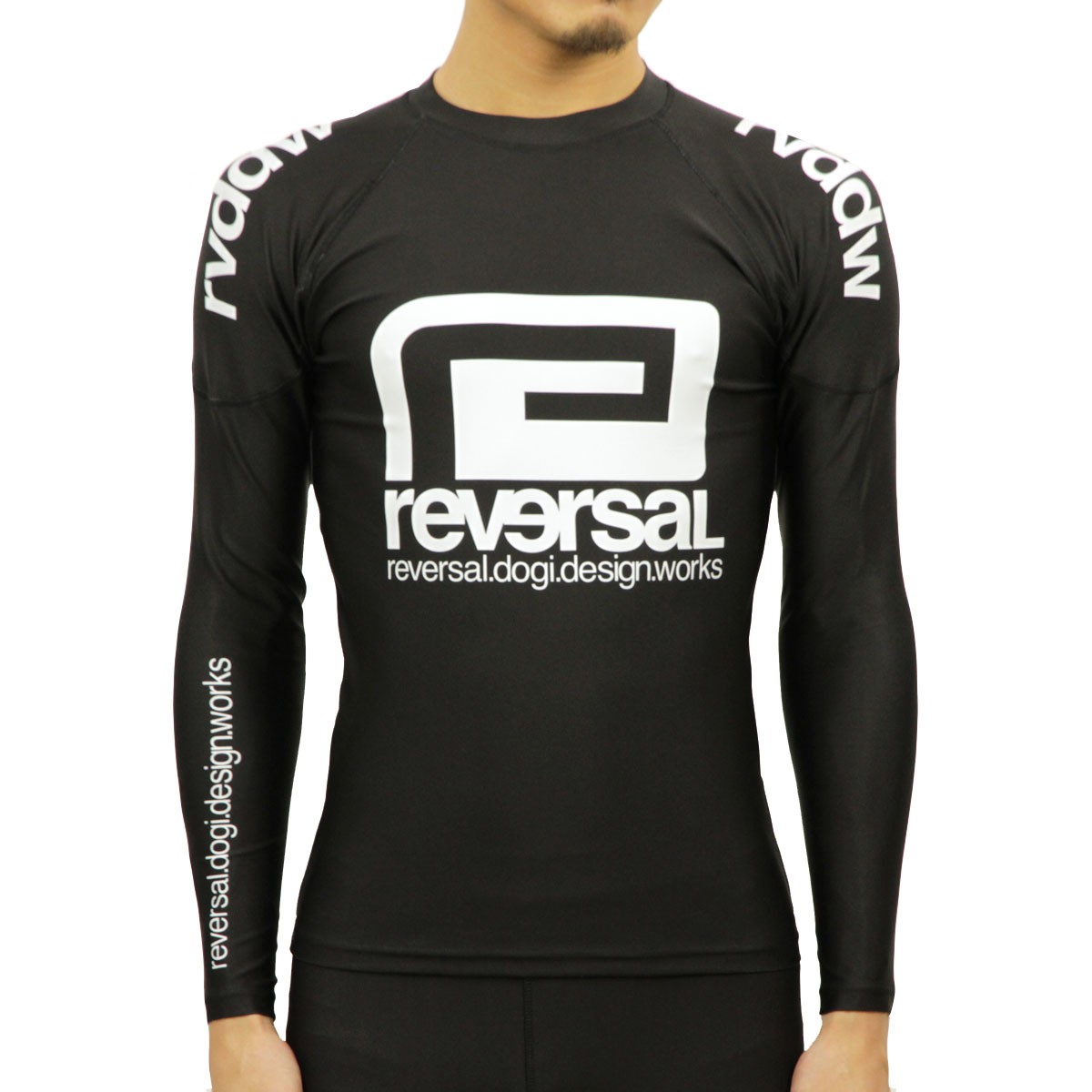 リバーサル REVERSAL 正規販売店 メンズ BIG MARKプリント 長袖ラッシュガード BASIC rvddw LONG RASH GUARD rvbs017 父の日 プレゼント ラッピング｜mixon｜03