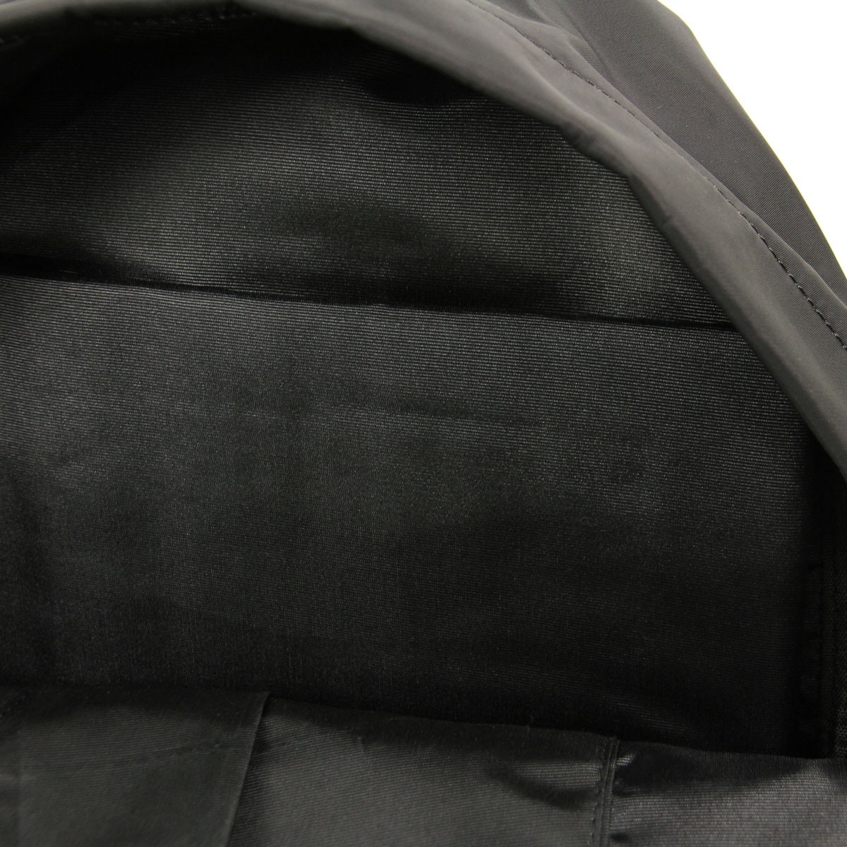 FEAR OF GOD（フィアオブゴッド） fog essentials バッグ メンズ 正規