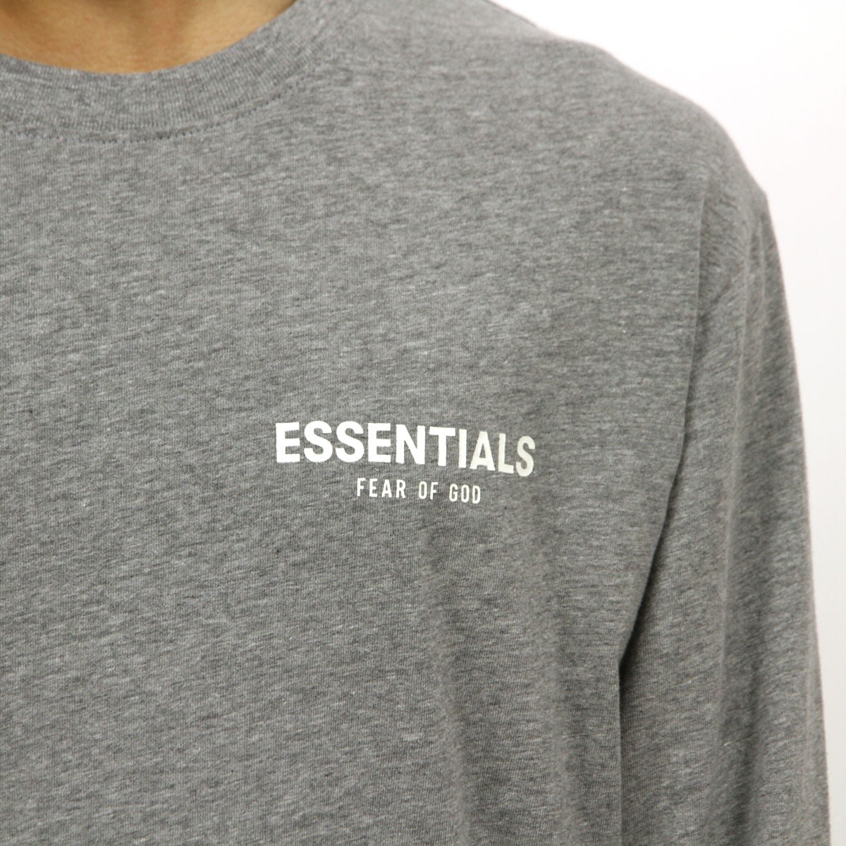 FEAR OF GOD（フィアオブゴッド） fog essentials Tシャツ ロンT