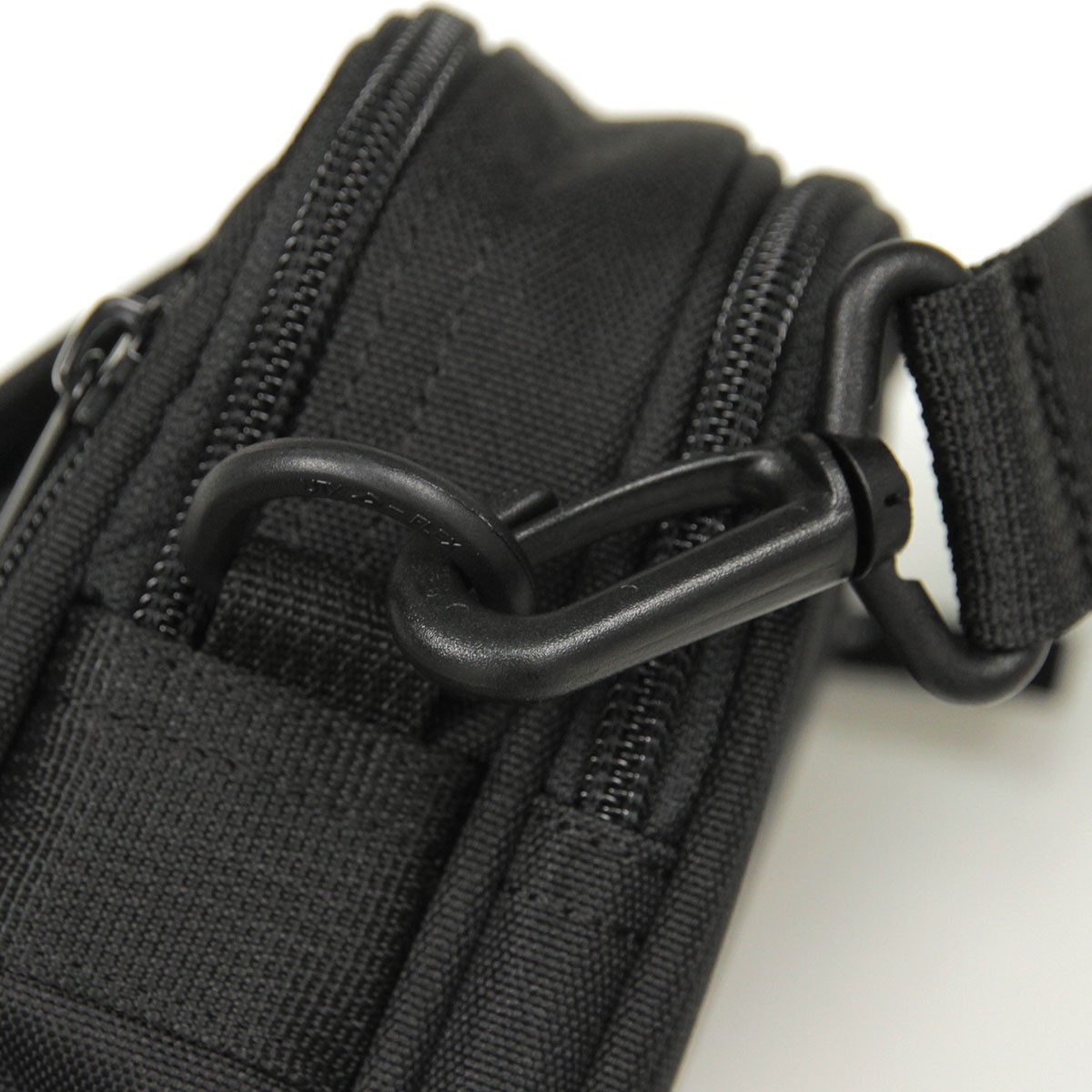 ショルダーバッグ CARHARTT WIP Men Shoulder bag Black I031470 89XX 楽天市場】【ポイント10倍 8/4 20:00〜8/11 1:59】 カーハート