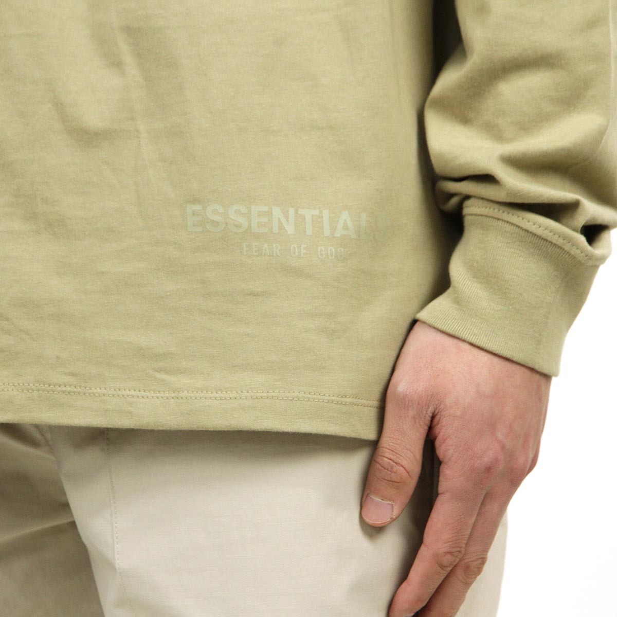FEAR OF GOD（フィアオブゴッド） fog essentials Tシャツ ロンT 