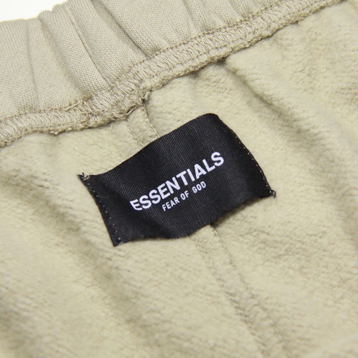 FEAR OF GOD（フィアオブゴッド） fog essentials スウェットパンツ