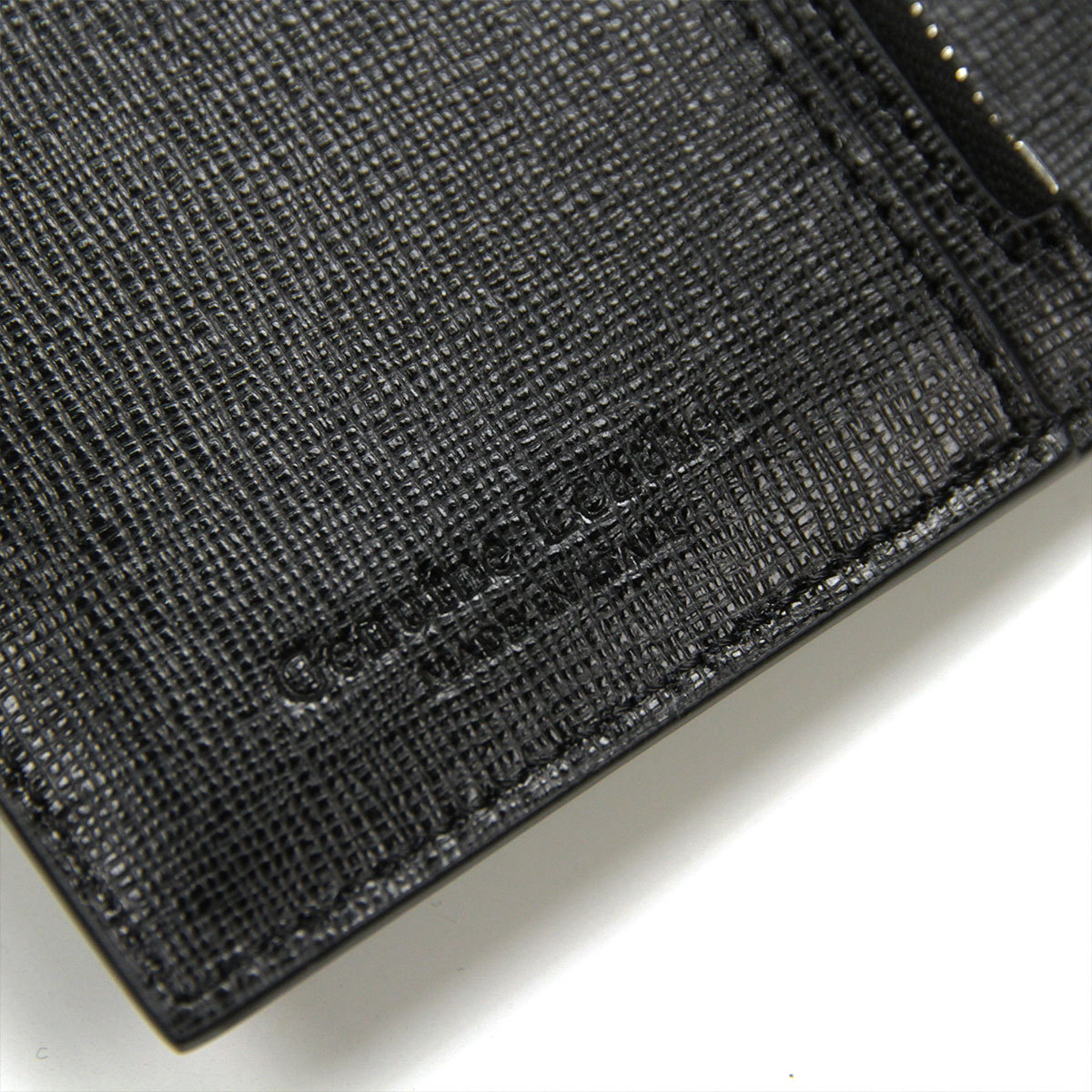 Off-White財布 中古・古着通販】OFFWHITE (オフホワイト) 3つ折り財布 ブラック