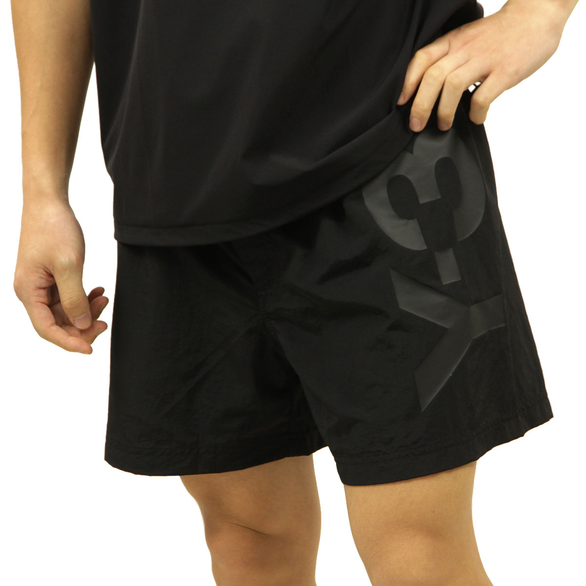 パンツ YZY nylon short mocha 3 YZY nylon short mocha 3 - メルカリ
