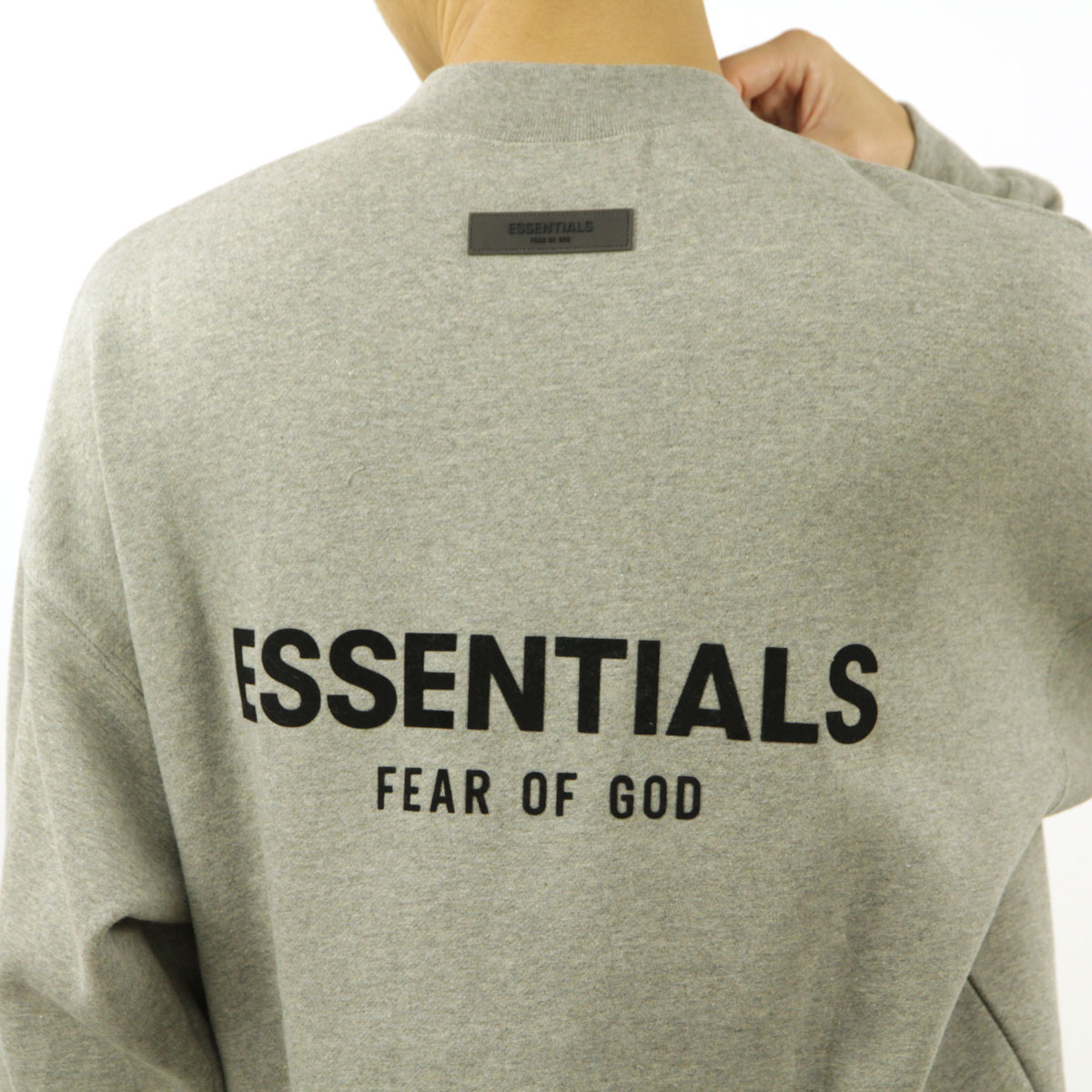 FEAR OF GOD フィアオブゴッド fog essentials スウェット