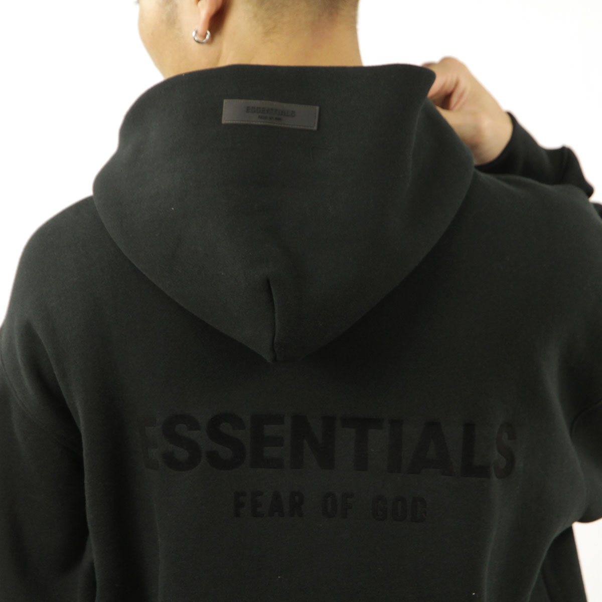 FEAR OF GOD フィアオブゴッド fog essentials パーカー メンズ