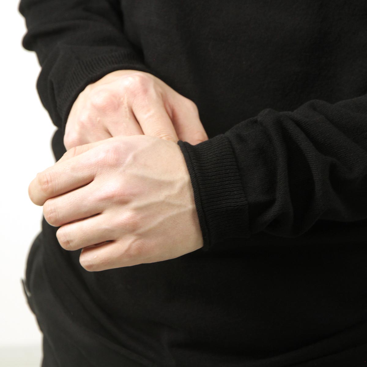 STONE ISLAND（ストーン アイランド） メンズ セーター 正規品 クルー