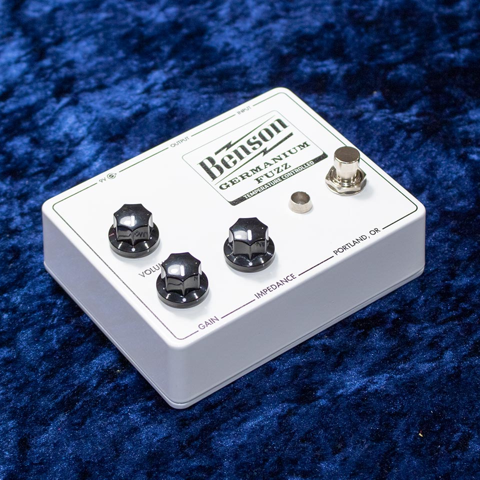 Amps/Germanium Fuzz Solar White 【SNOW WHITE】