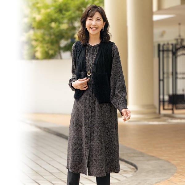 ベスト レディース おしゃれ 秋冬 50代 60代 70代 80代 ミセス シニア ファッション 百貨店通販販売商品 異素材切替えベスト 2440308_1.jpg