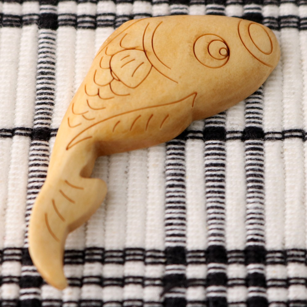 みよし漆器本舗 天然木製 箸置き 鯉 かわいい はしおき キッチン雑貨