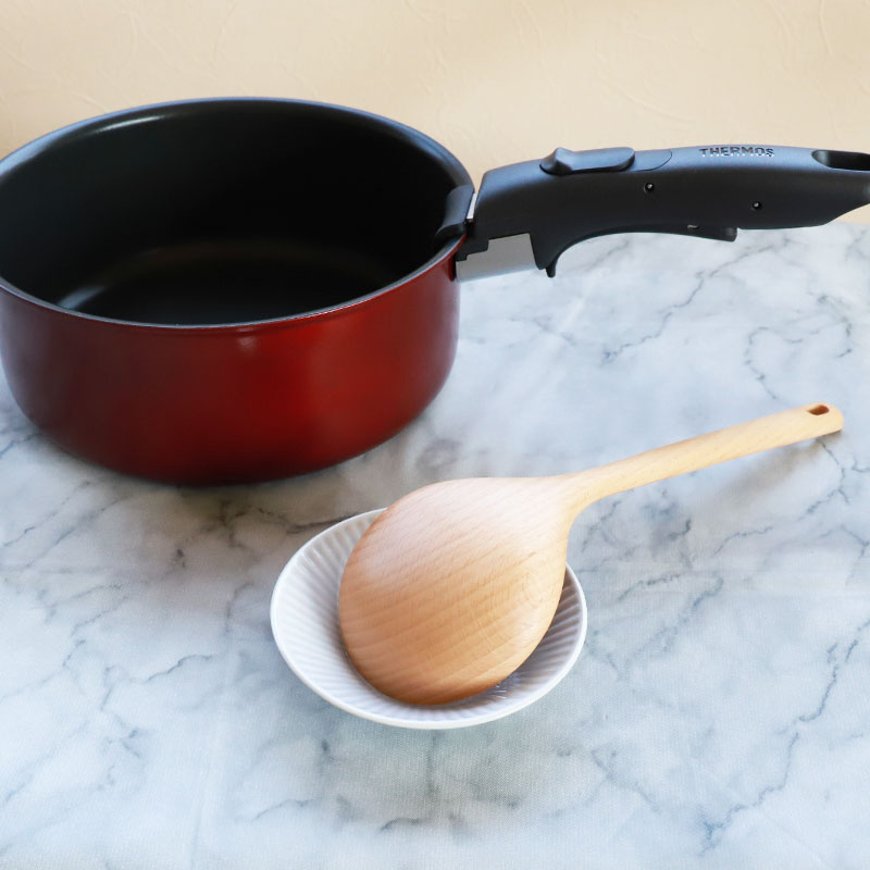 みよし漆器本舗 ブナの木 お玉 浅め 25cm 天然木製 白木 シンプル