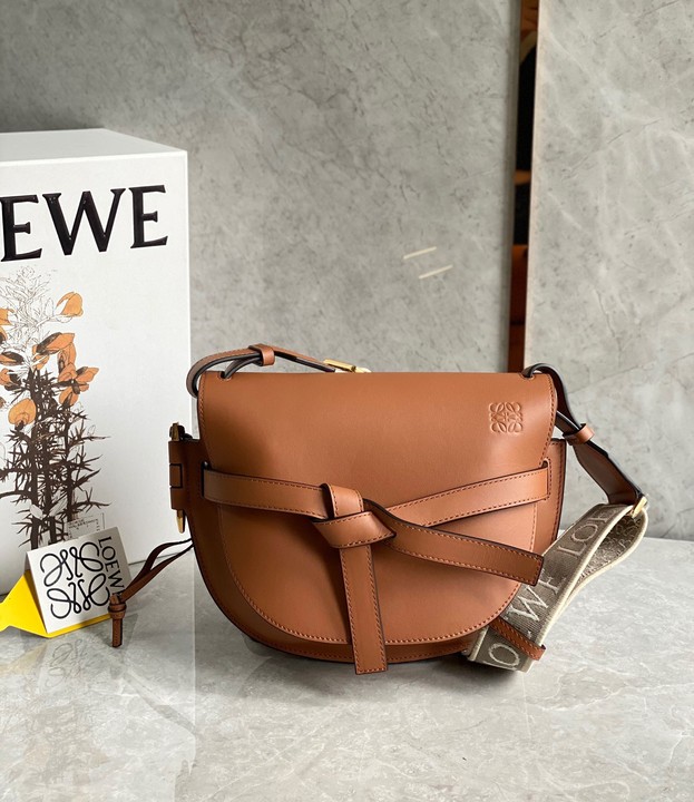 LOEWE ロエベ ゲートデュアルバッグミニ ブルーアイスバーグ