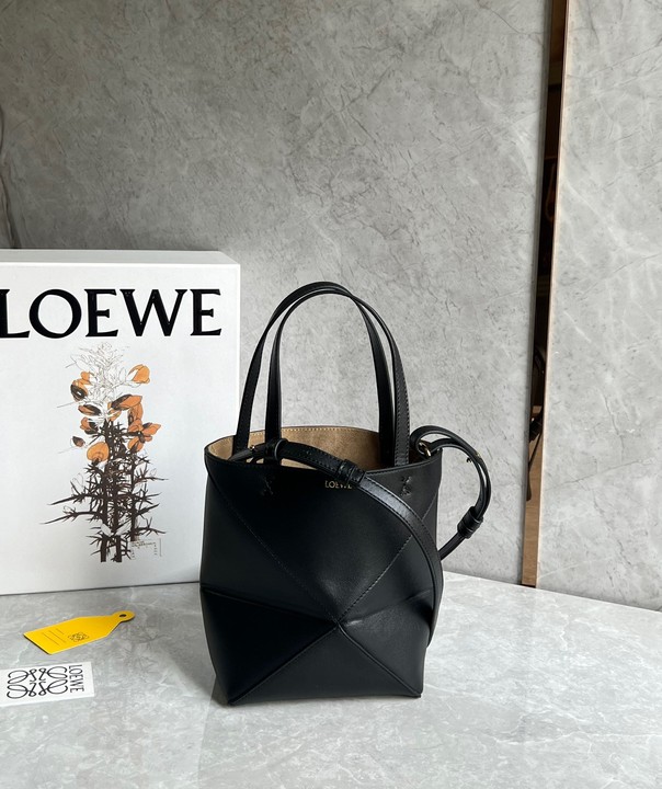 大人気 LOEWE ロエベ loewe パズルフォルド トート ミニ（シャイニー