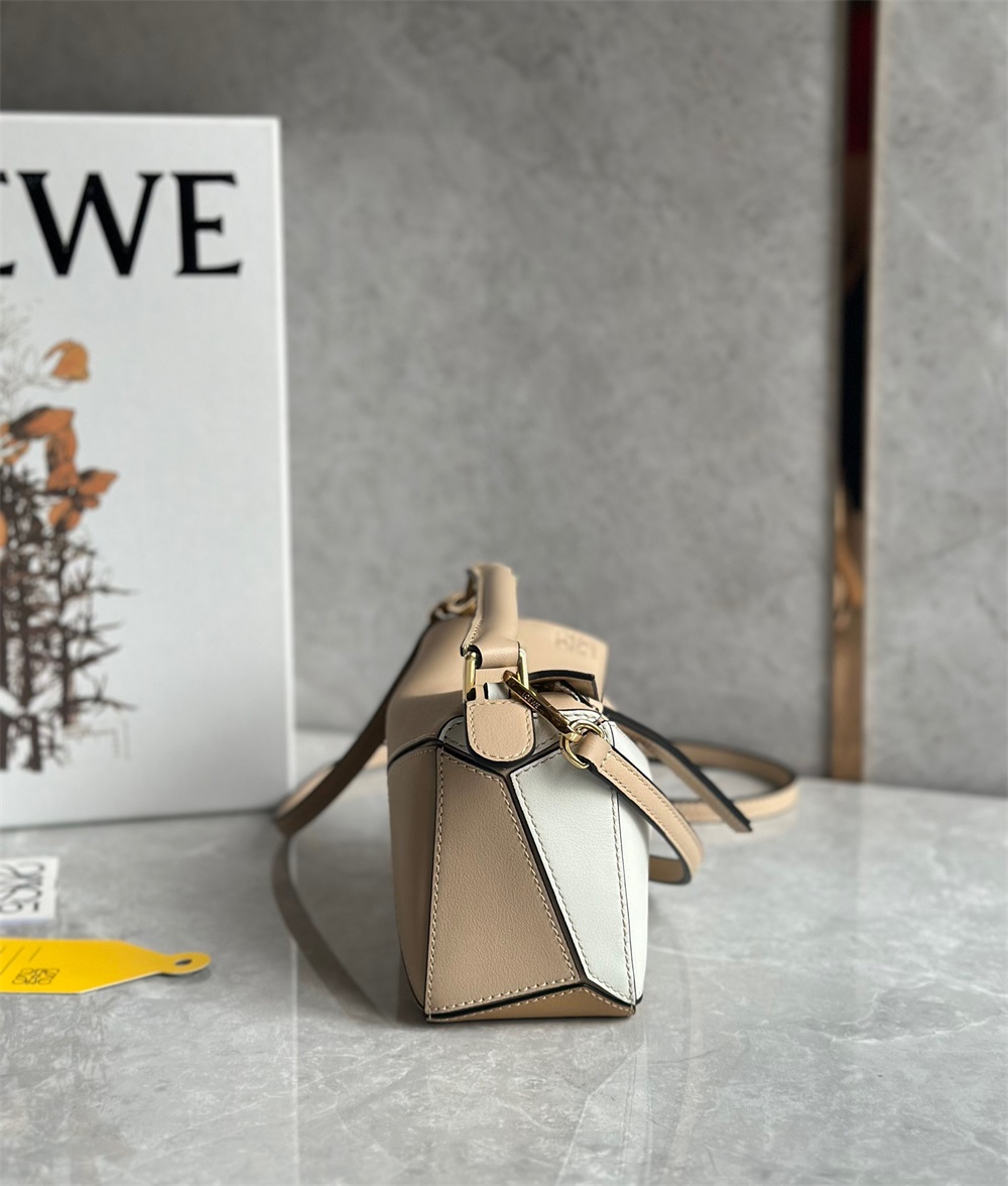【新品未使用級】LOEWE ロエベ スマイル　ダイス単品 resize_image.php?image=loewe/