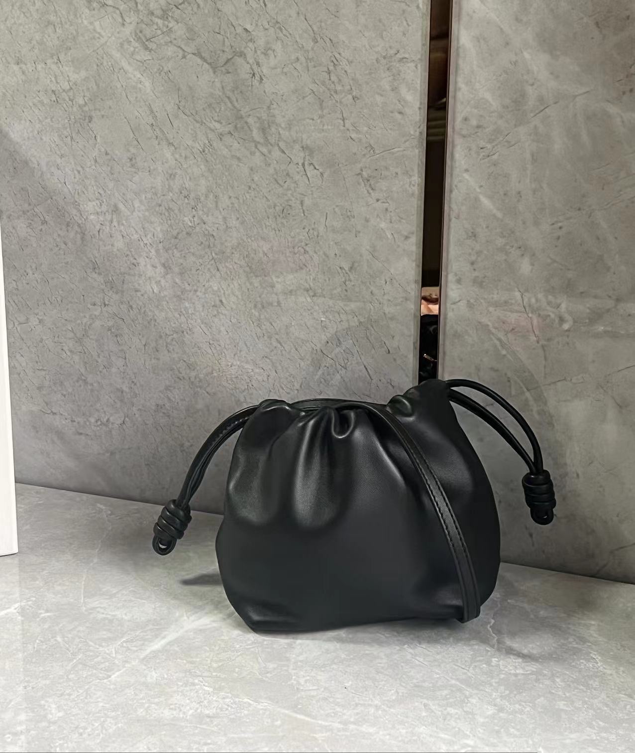 2024新作】 LOEWE ロエベバンク フラメンコパース バッグ ミニ