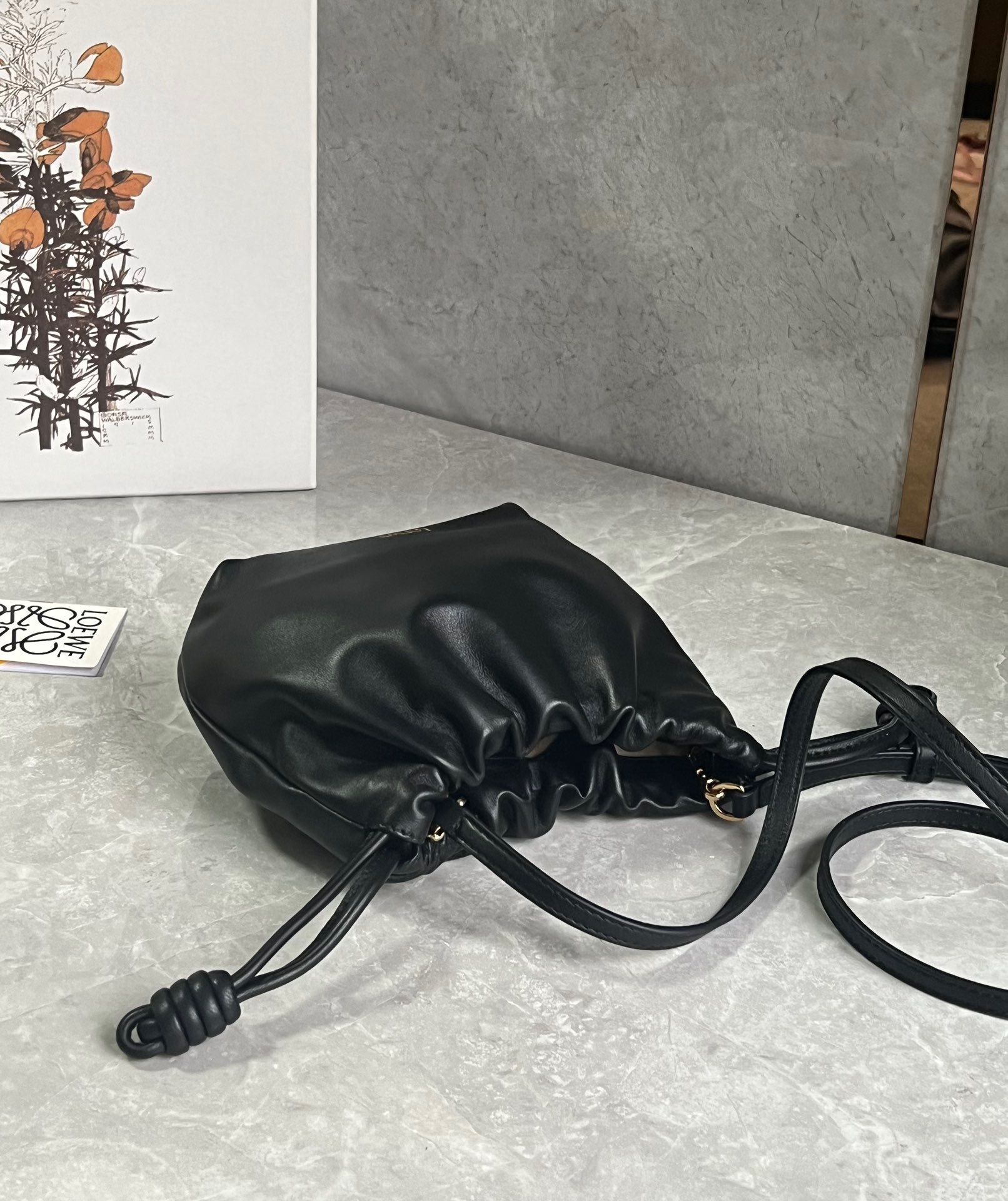 2024新作】 LOEWE ロエベバンク フラメンコパース バッグ ミニ