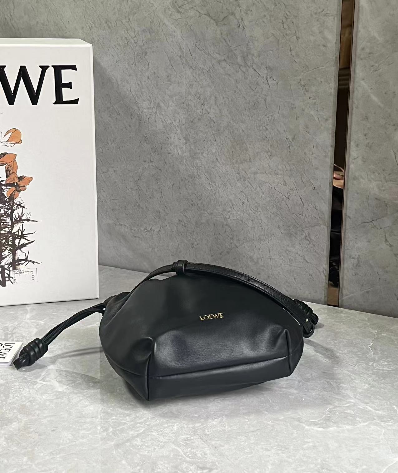 LOEWE 大人気 ロエベ loewe フラメンコパースバッグ FLAMENCO