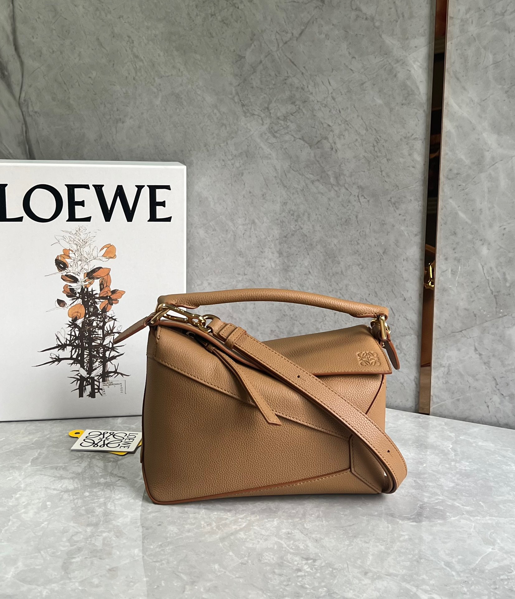【税込】 レザー loewe ロエベ LOEWE ショルダーバッグ 2WAY トートバッグ バッグ