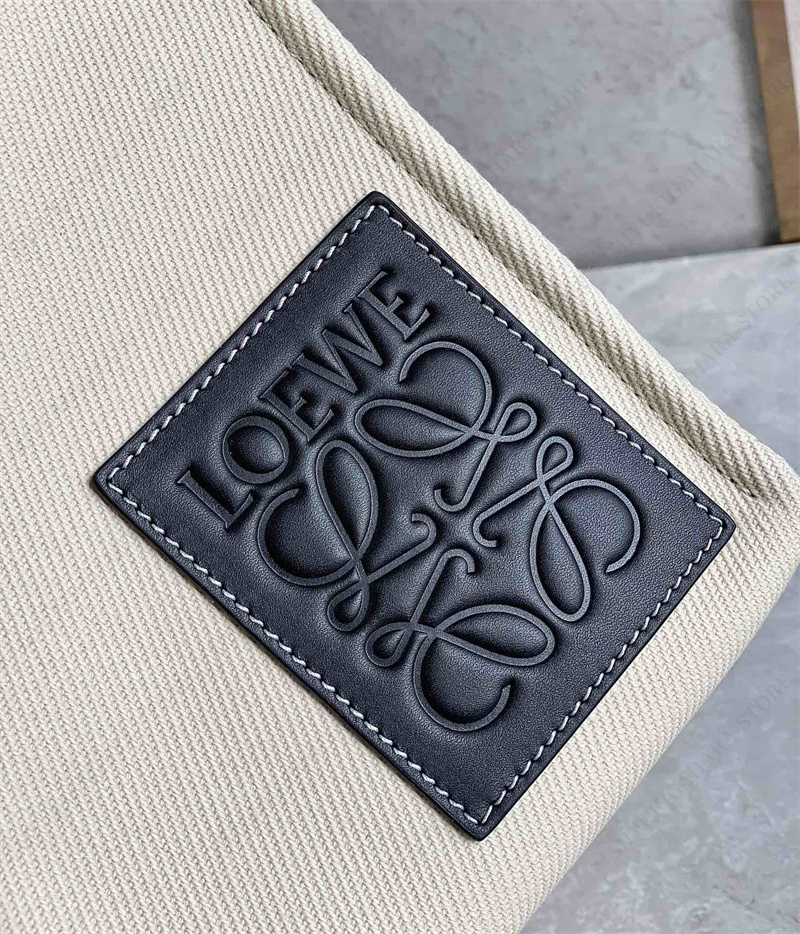 LOEWE ロエベ トートバッグ クッショントート キャンバス カーフ