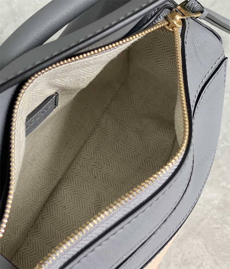ロエベ レザー ハンドバッグ ロエベ LOEWE ハンドバッグ ミニボストンバッグ 黒 レザー