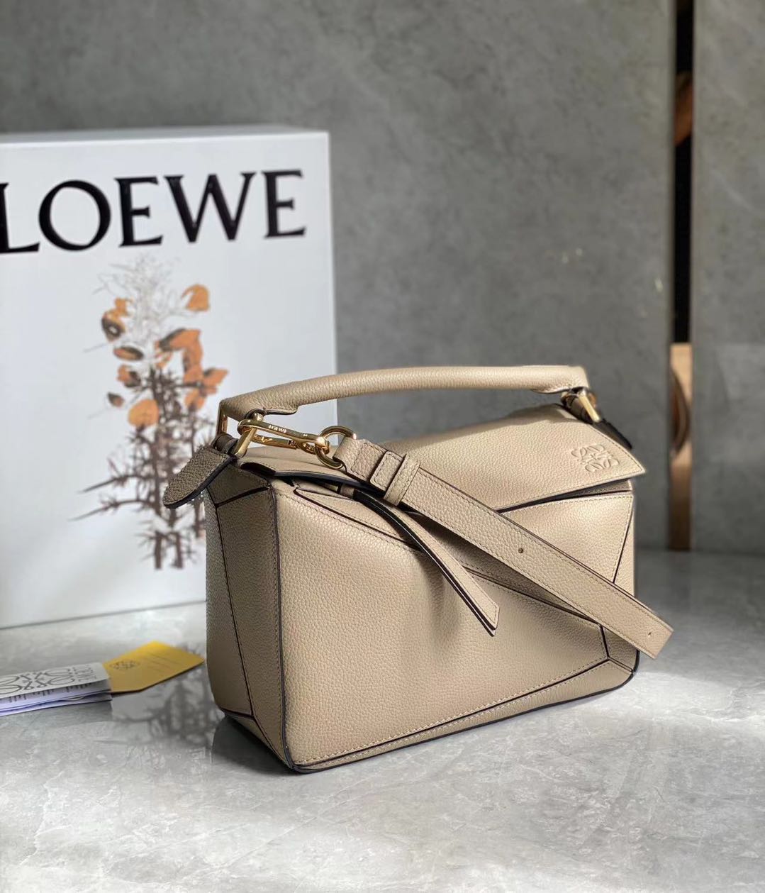 LOEWE ロエベ loewe レザー ショルダーバッグ トートバッグ 2WAY ハンドバッグ パズル スモール PUZZLE 新品 パズルバッグ  ブランド レディース バッグ