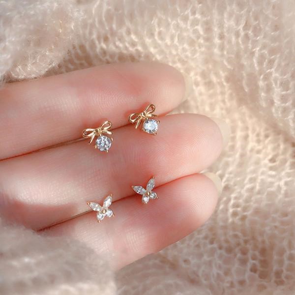 ピアス 小さめ アレルギー対応 レディース シンプル 小さい 小ぶり リボン 蝶々 バタフライ ゴールド おしゃれ かわいい 可愛い オフィス ギフト 関連画像1