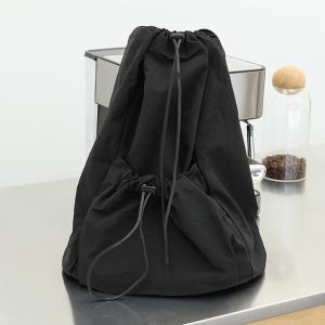 ワンショルダーバッグ レディース 鞄 斜め掛けバッグ 使いやすい ボディバッグ 巾着型 軽量 黒 A...