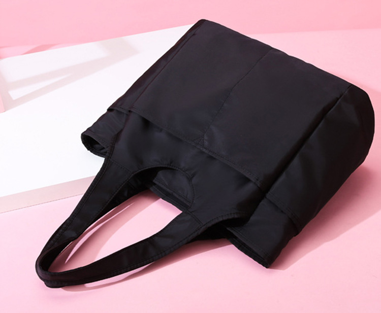 トートバッグ 肩掛け レディース A4 ファスナー付 ナイロン 撥水 防水