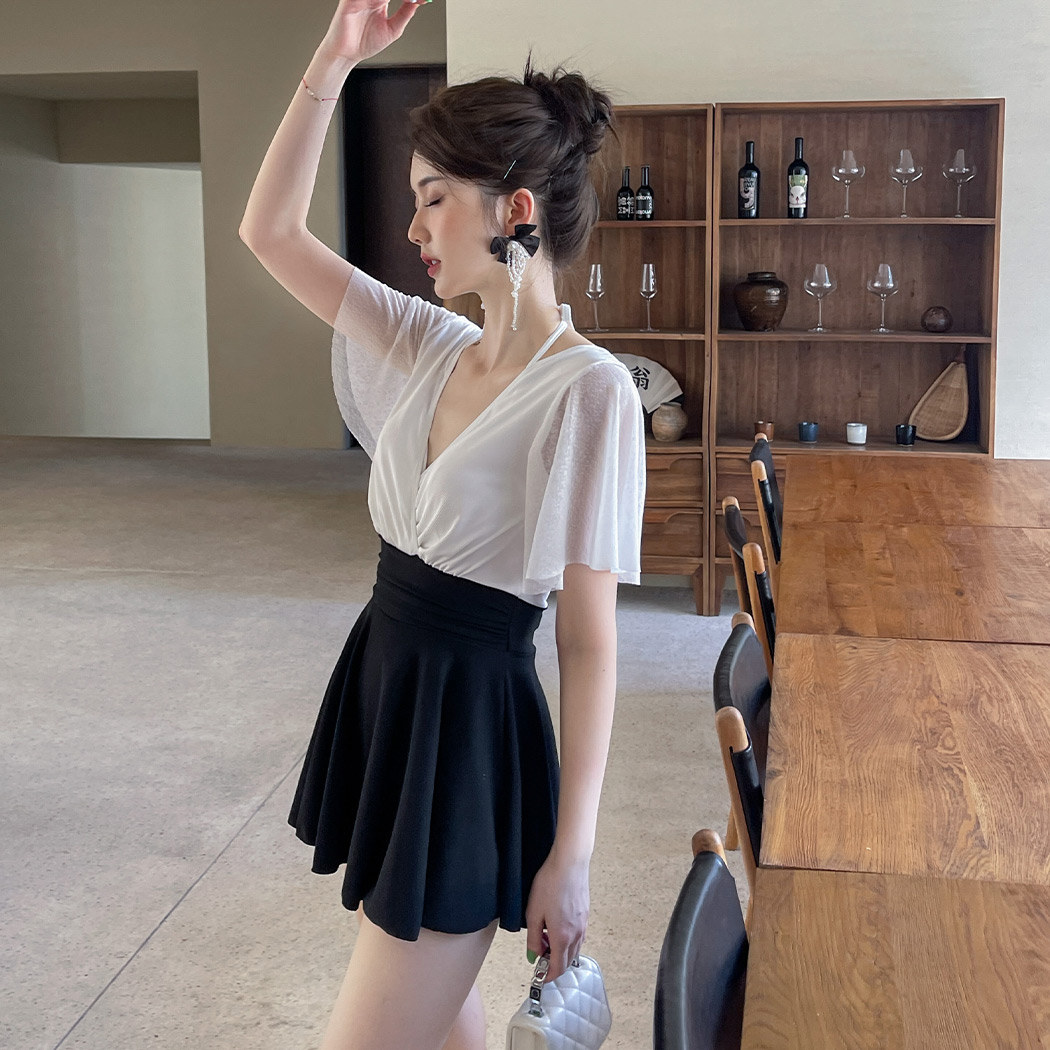 ワンピース水着