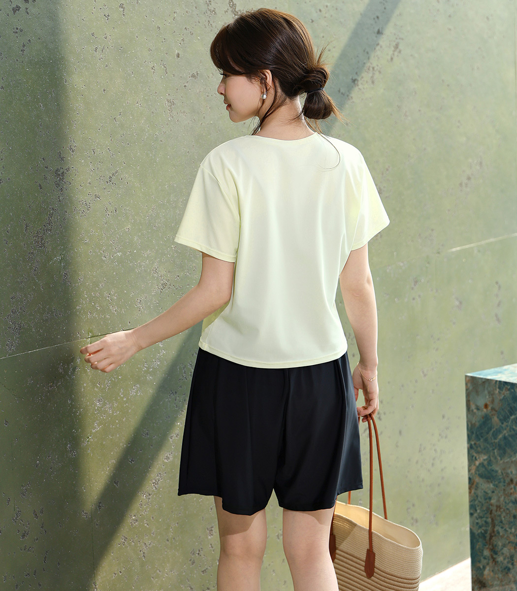 お洋服見え 水着 旅行