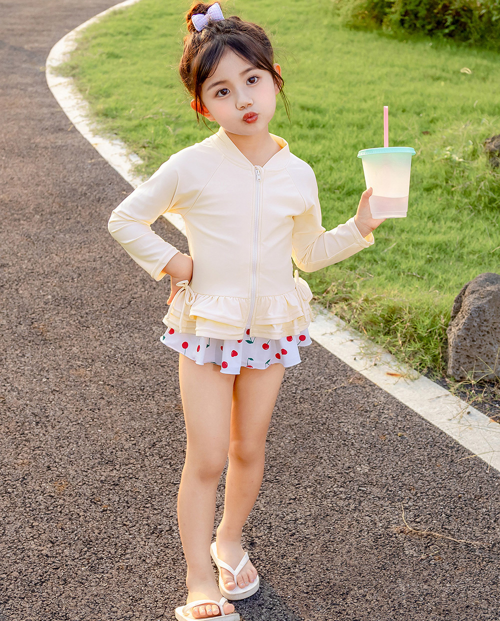 キッズ 水着 女の子 夏