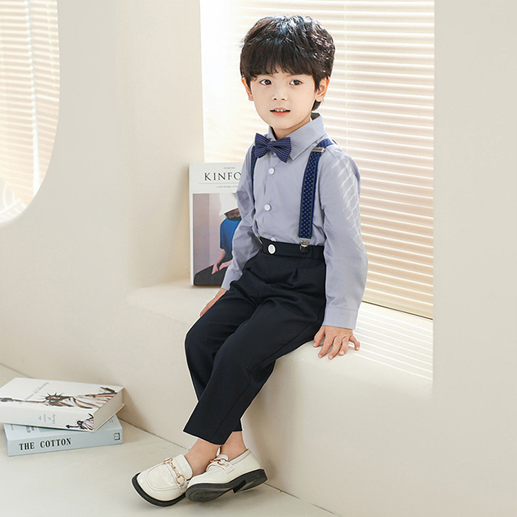 サスペンダーショートパンツ キッズ（子ども用スーツ、ブレザー）の 