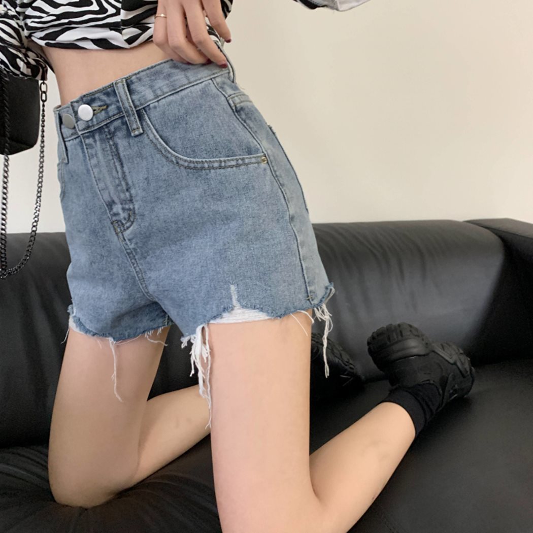 “ショートパンツ”