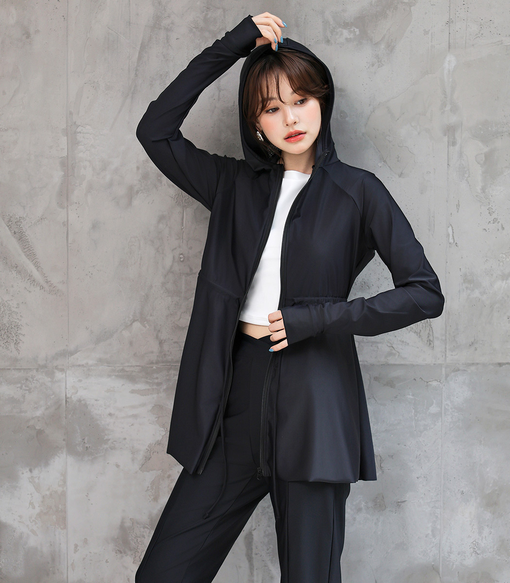 ラッシュガード
