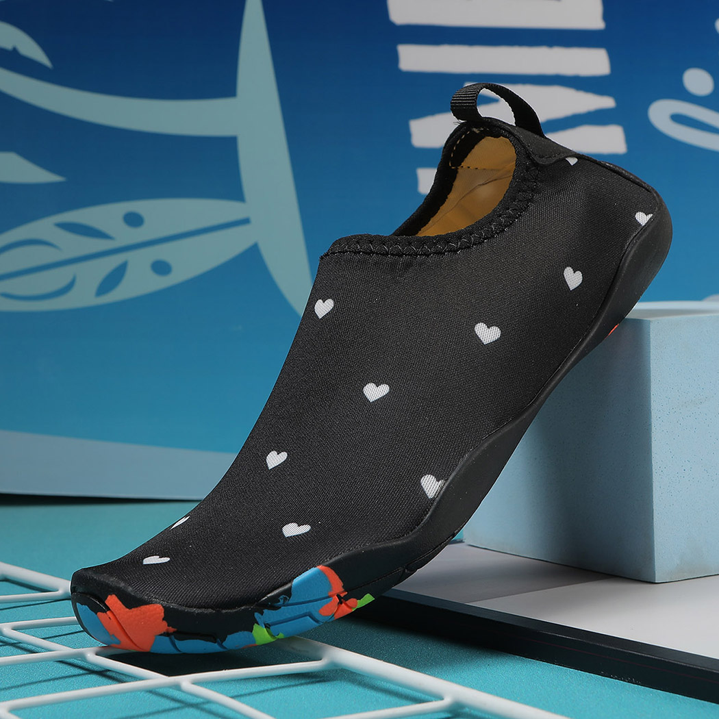 マリンシューズ