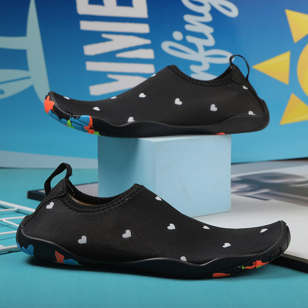 マリンシューズ