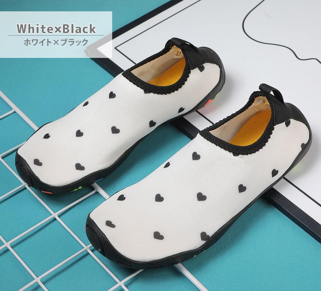 マリンシューズ